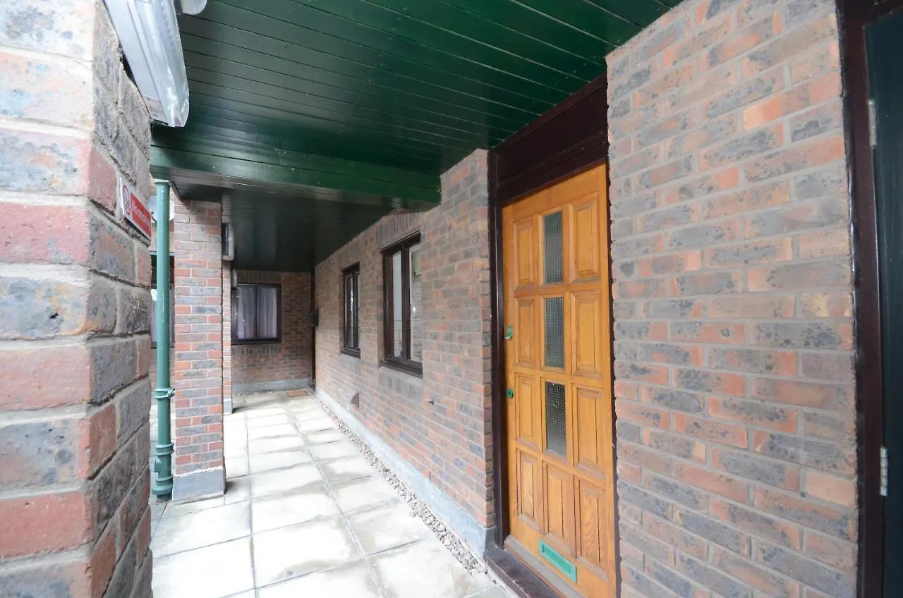 Apartment 5 In يورك